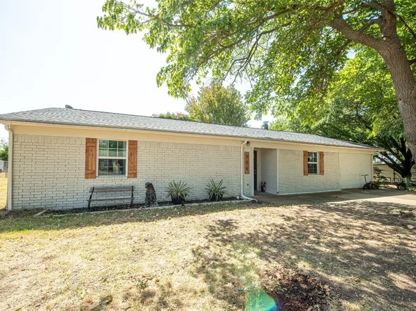 106 Kathey St, Weatherford, TX 76088