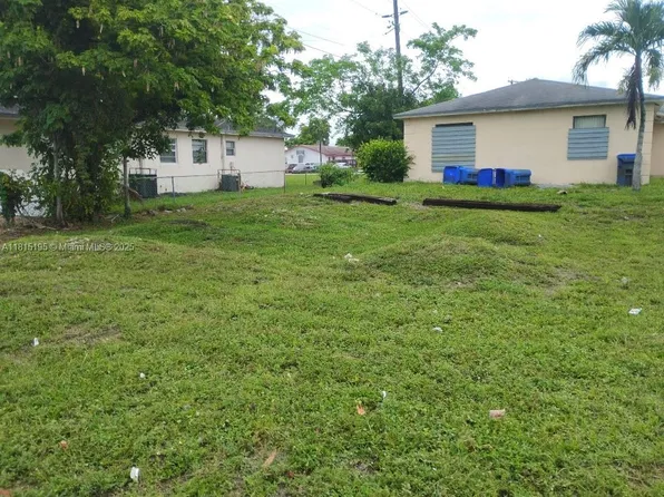 1351 NW 27th Ave, Pompano Beach, FL 33311