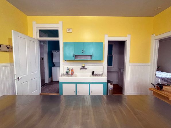 835-839 W National Ave #8c85a9fe9