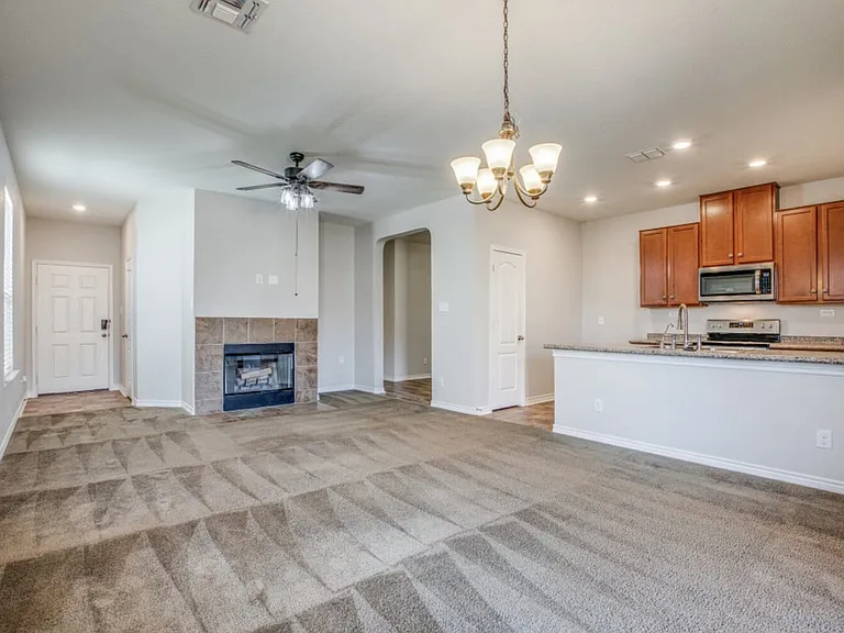 2622 Sunset Bnd — Photo 3