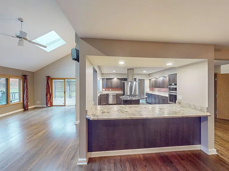 5790 Rushwood Dr — Photo 26