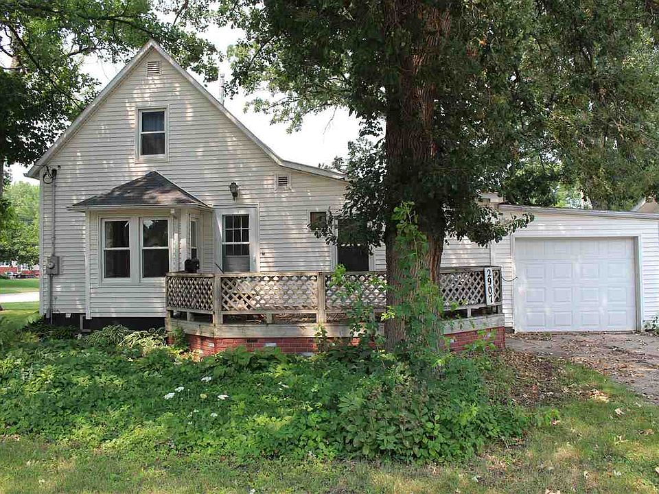 1st image of 2907 2nd St