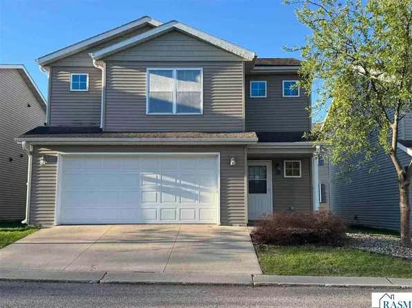 109 Oriole Path, Mankato, MN 56001