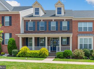 4871 E Blossom Dr, Doylestown, PA 18902