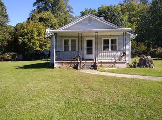 42 Dripping Springs Ct, Monterey, TN 38574