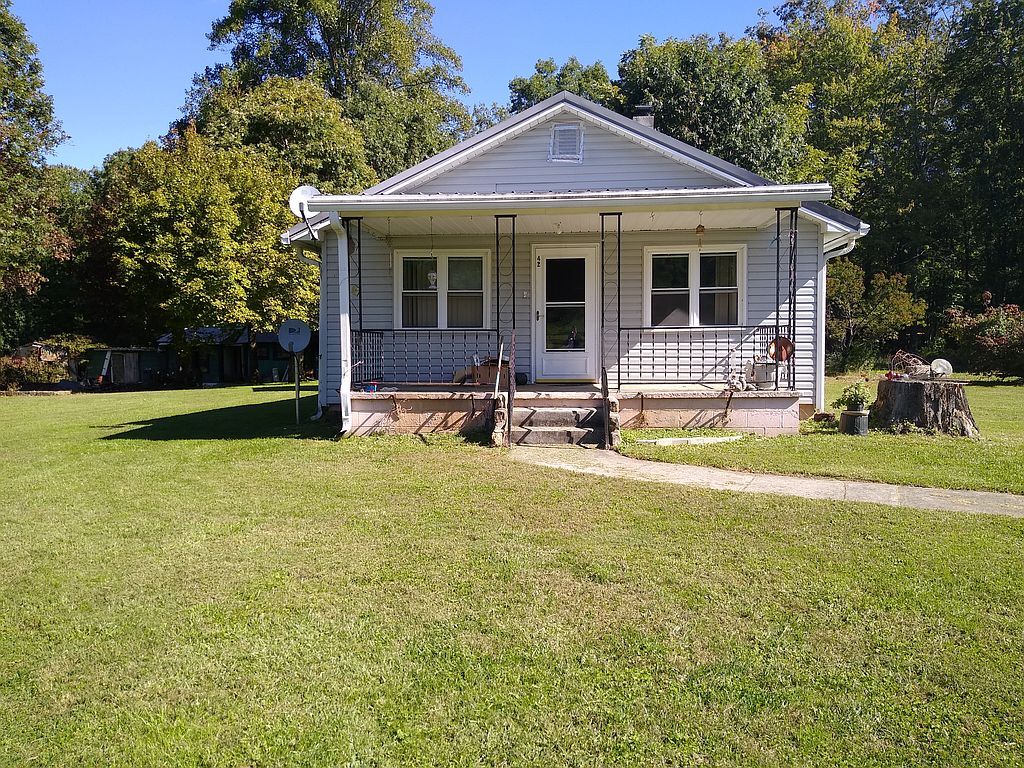 42 Dripping Springs Ct - Property Image