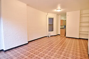 Rented by Park Property Advisors