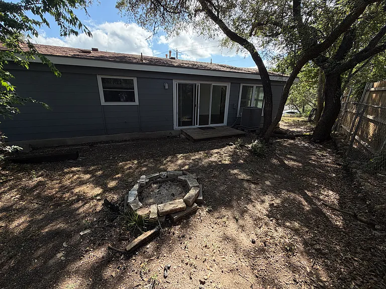6208 Mountain Shadows Dr #A — Photo 20