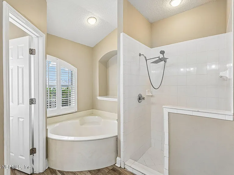 3954 Trail Ridge Rd — Photo 33