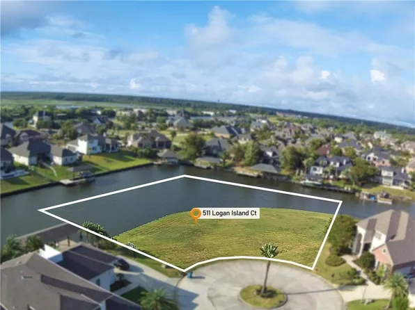 511 Logan Island Ct, Slidell, LA 70458