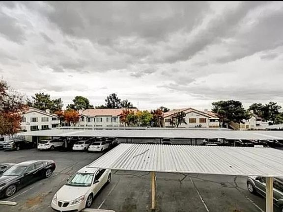 3rd image of 3050 Tarpon Dr Unit 202
