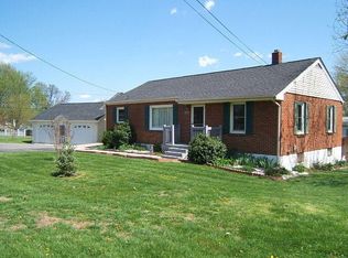 204 Knoll Rd, Roanoke, VA 24019