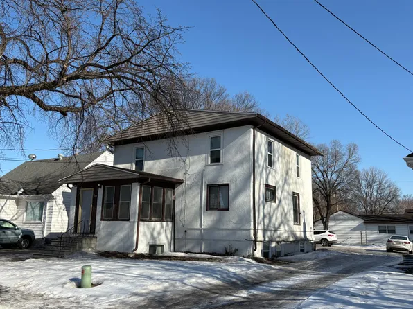 1235 11 1/2 St N, Fargo, ND 58102