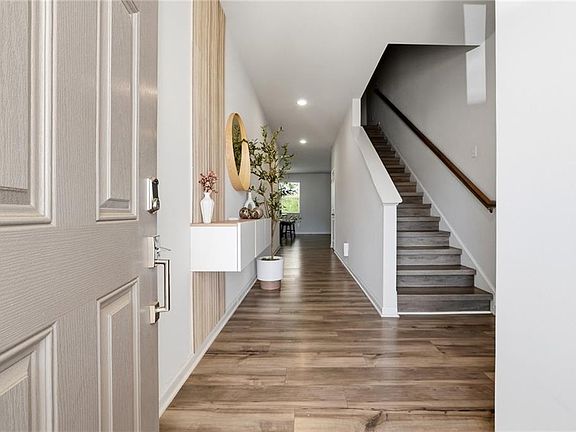 2nd image of 620 Cayenne Way