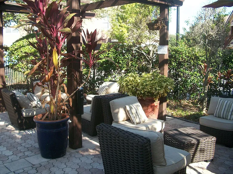8836 Villa View Cir #201 — Photo 30