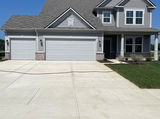 468 Weaver Ln, Pittsboro, IN