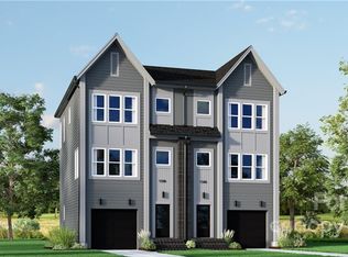 1508 Effingham Rd, Charlotte, NC 28208