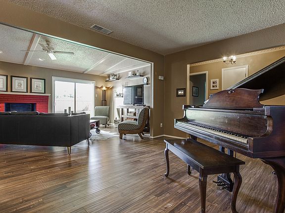 4th image of 11024 Beauty Ln