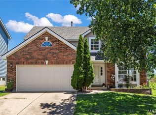 1114 Arbor Spring Ct, Ballwin, MO 63021