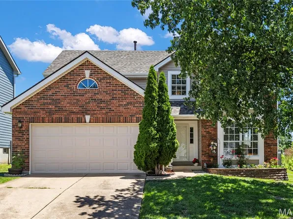 1114 Arbor Spring Ct, Ballwin, MO 63021