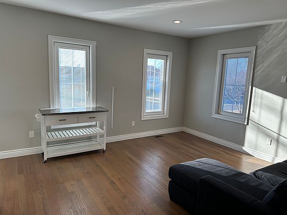 5th image of 371 S Ocean Ave #4