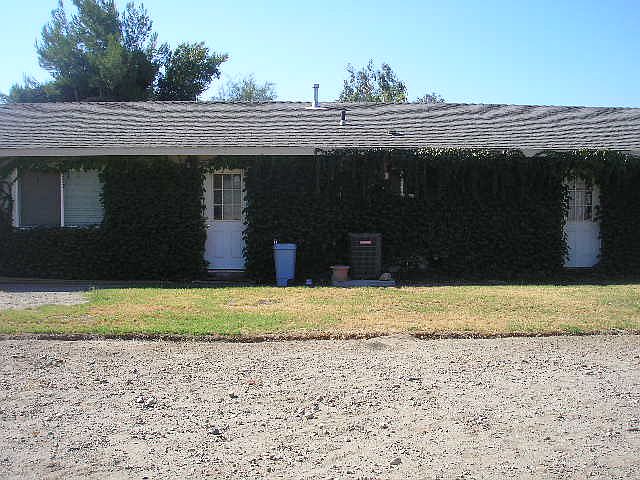 2nd image of 11107 Cactus Ave