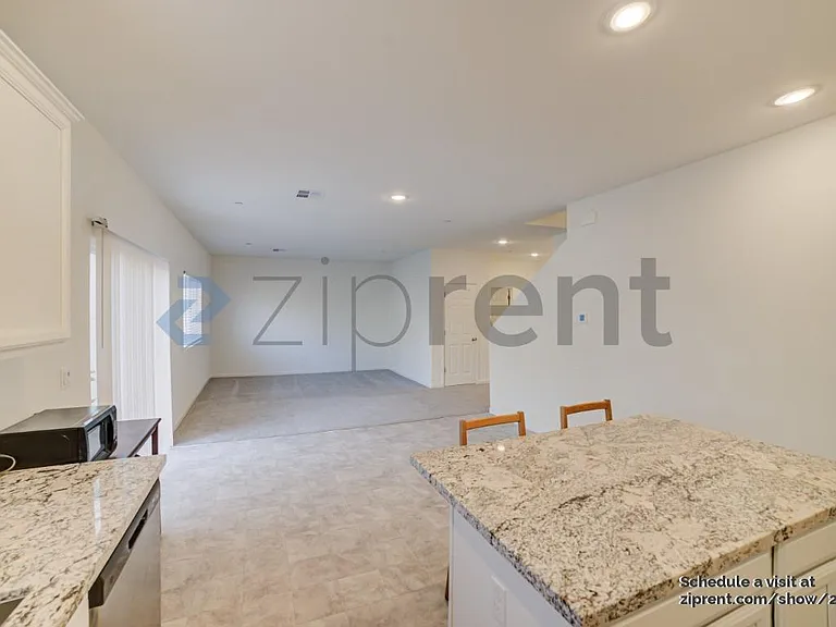 3041 Sky Watch Way — Photo 4
