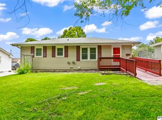 4629 N 95th St, Omaha, NE 68134