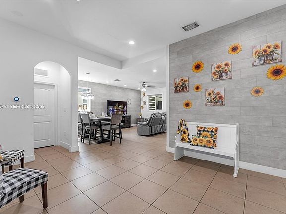 5th image of 11860 SW 253rd St