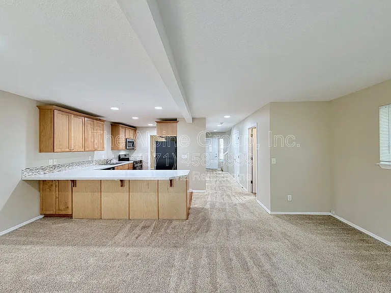 3986 SW Pinewood Way — Photo 3