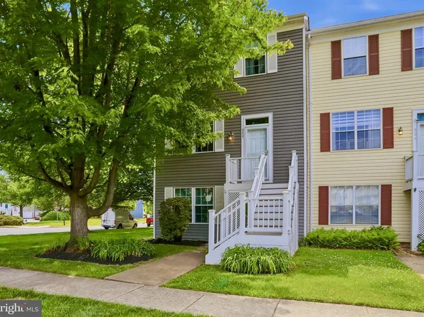 502 Lynchburg Ter NE, Leesburg, VA 20176