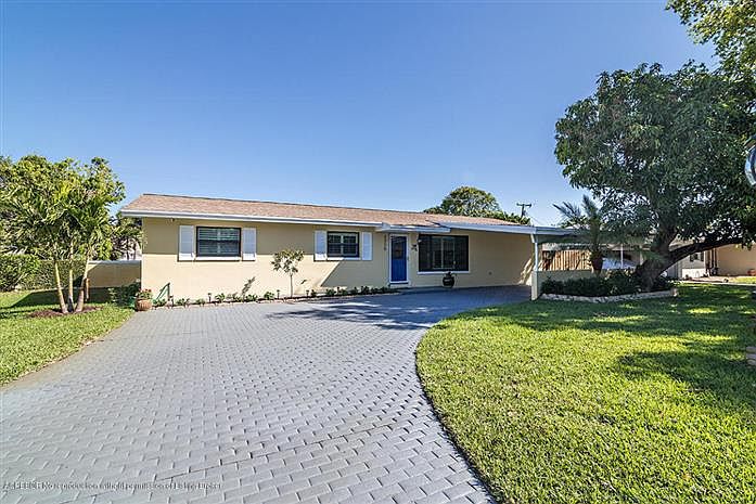 1st image of 1715 Mango Cir