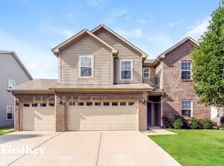 18185 Knobstone Way, Westfield, IN 46074