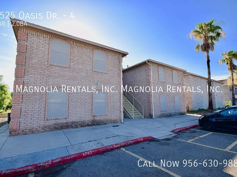 1525 Oasis Ave #4 — Photo 1
