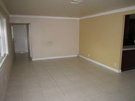 3rd image of 1137 S Groveland Pl