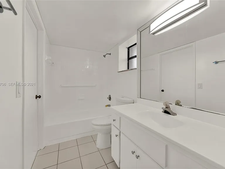 13020 SW 92nd Ave #A408 — Photo 7