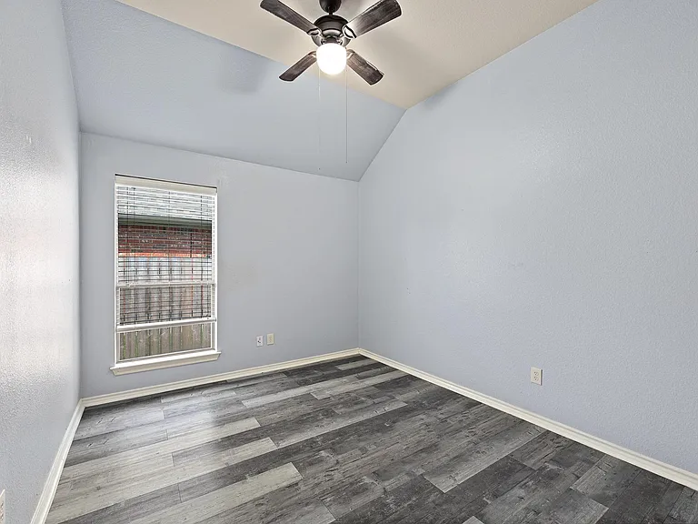 11617 Glen Knoll Dr — Photo 32