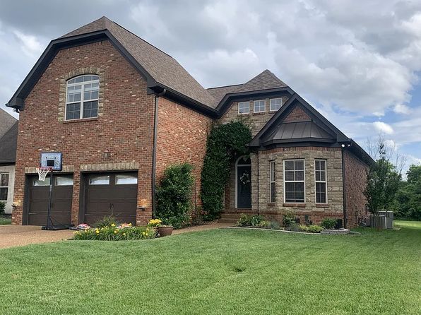2022 Stonebrook Cir