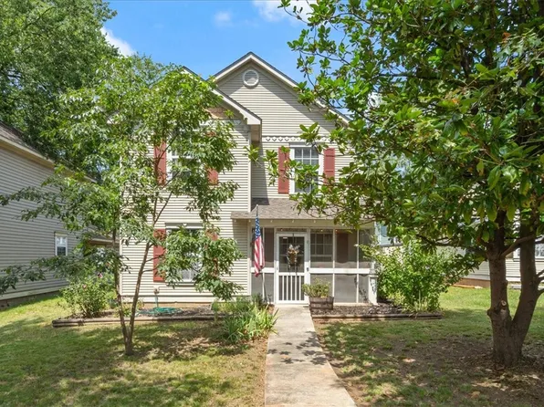 113 W Tahlequah St, Siloam Springs, AR 72761