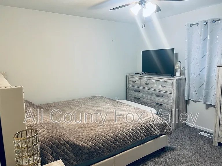 9224 S Turner Ave — Photo 27