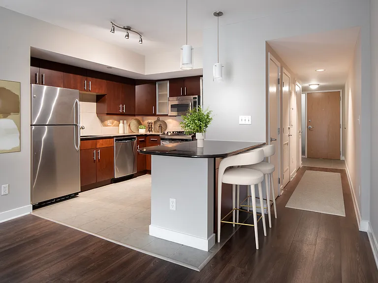 565 Penn Residences — Photo 8