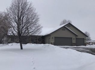 509 9th St SW, Braham, MN 55006
