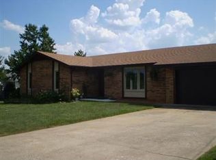 1930 E Wheatridge Dr, Springfield, MO 65803