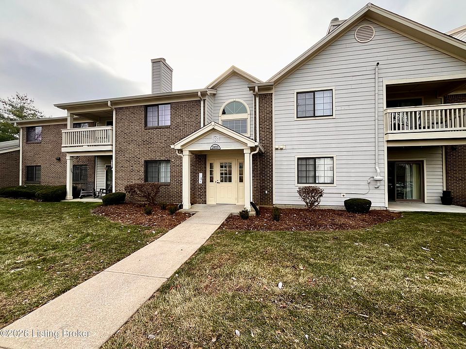 1st image of 3805 Yardley Ct Unit 208