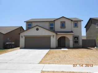 2213 Poppyview Ct, Tulare, CA 93274