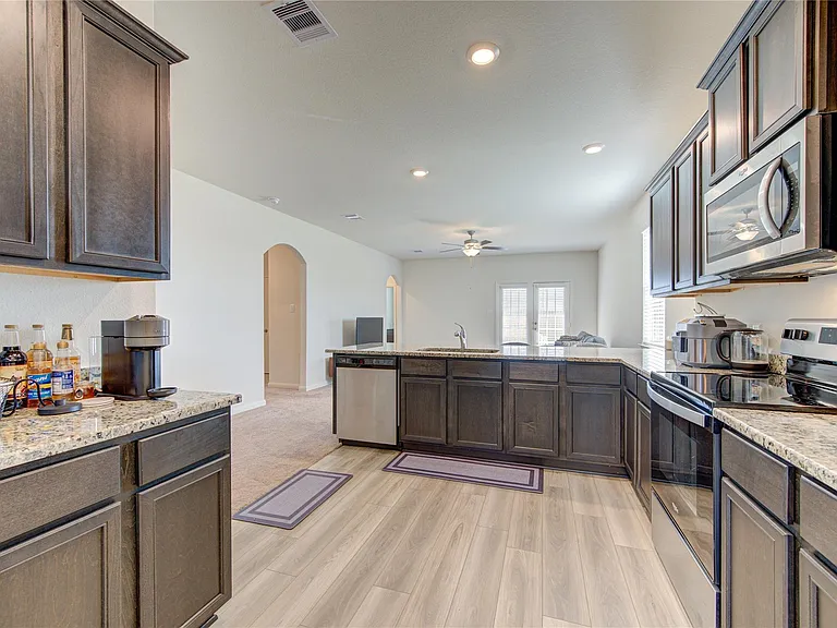 10702 Millet Ct — Photo 14
