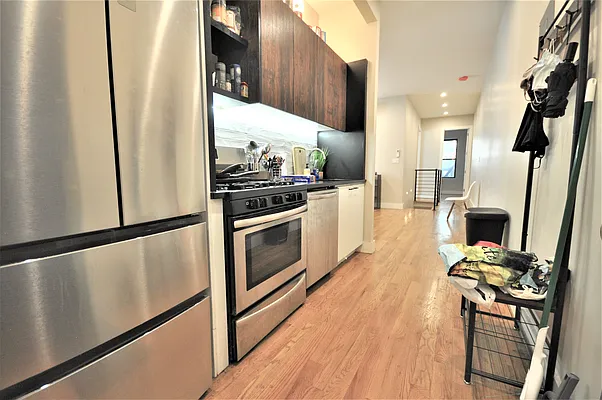 Rented by Corcoran | media 1