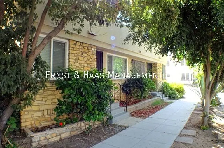 626 Chestnut Ave #6 — Photo 1