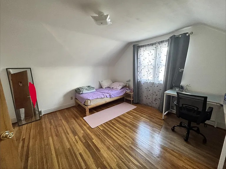 403 Rosedale Blvd — Photo 3