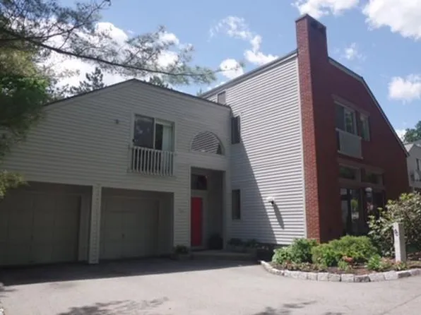 511 Boylston St, Brookline, MA 02445